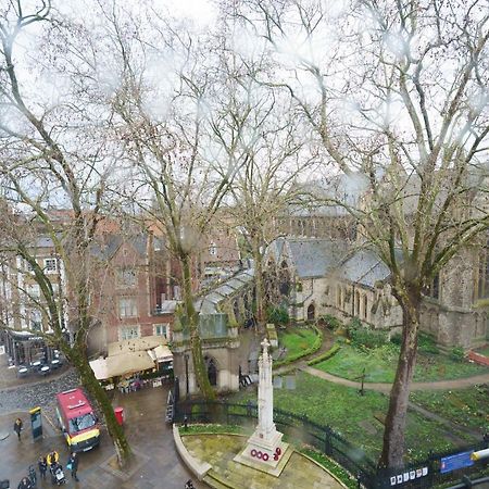 Top Floor Apartment High Street Kensington London Exterior photo