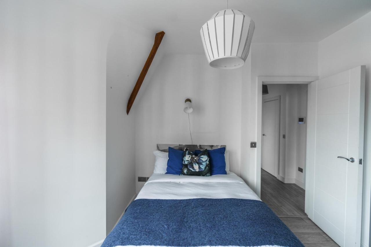 Top Floor Apartment High Street Kensington London Exterior photo