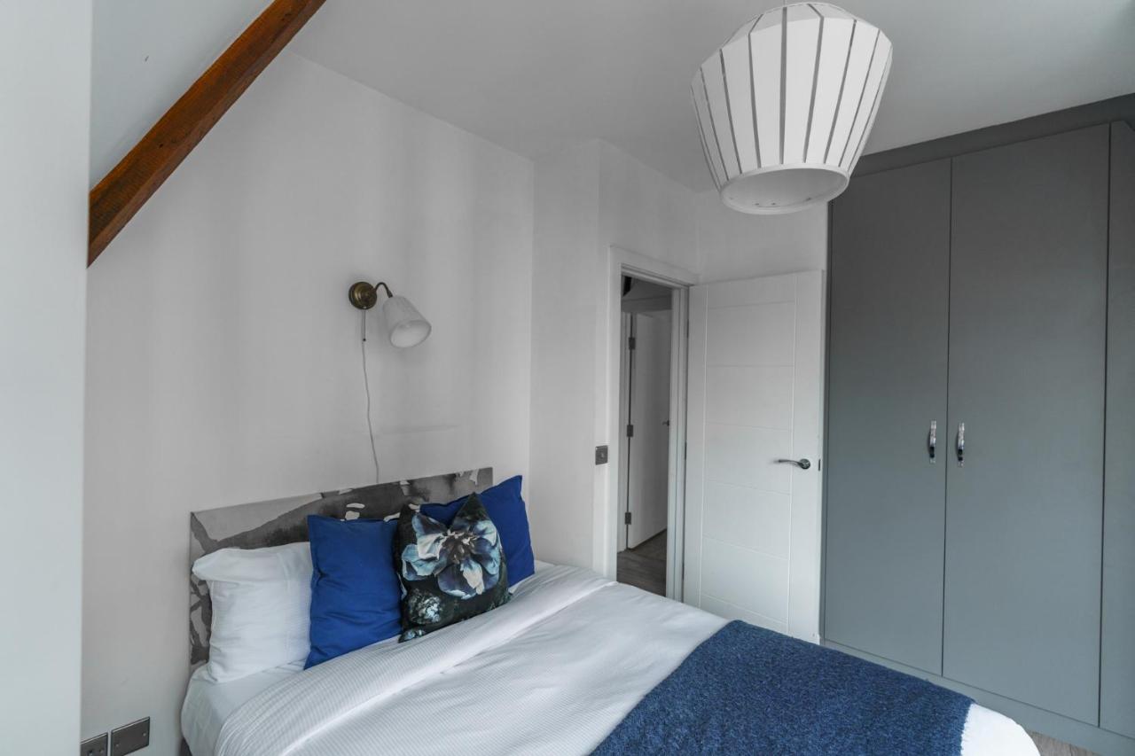 Top Floor Apartment High Street Kensington London Exterior photo
