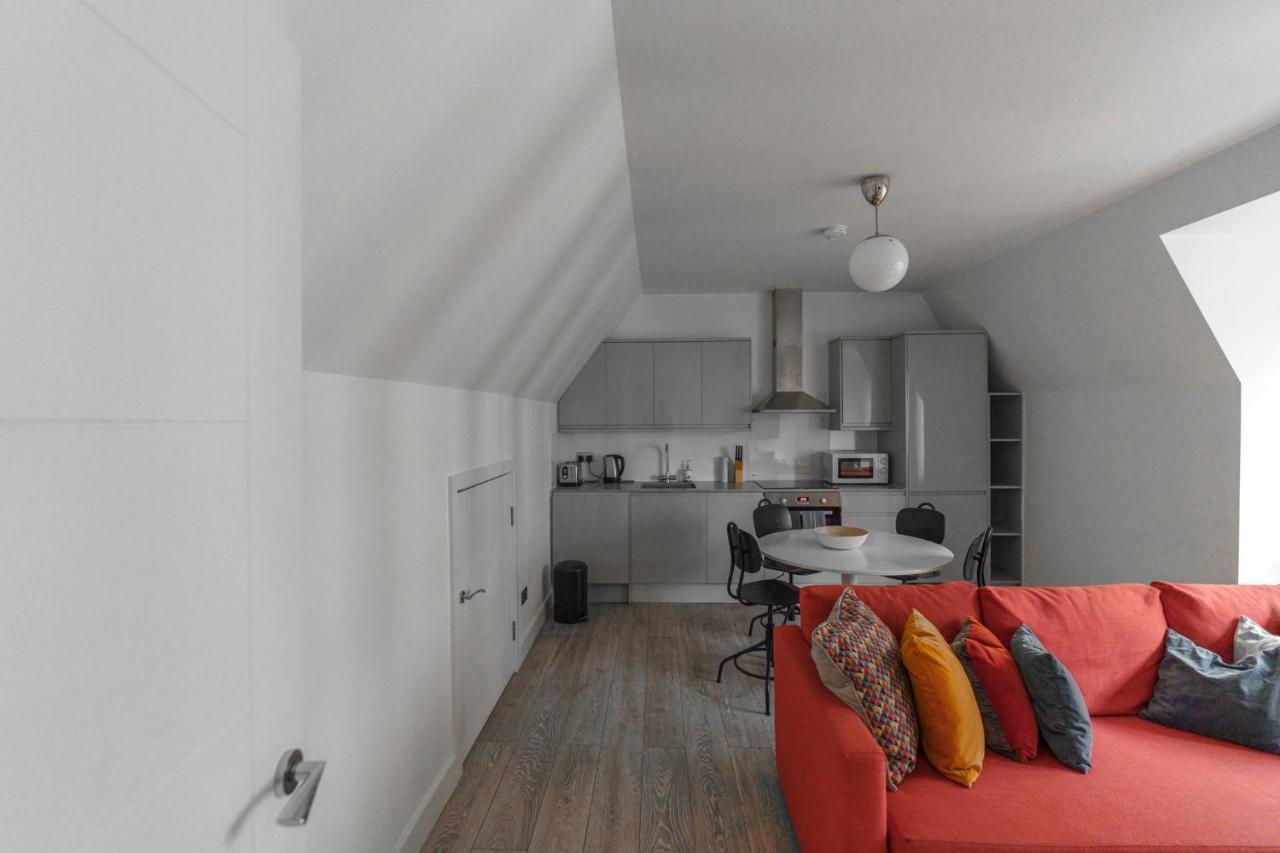 Top Floor Apartment High Street Kensington London Exterior photo